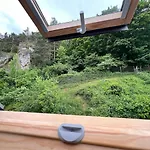 Elysian 3 - Team アパート Trenčín