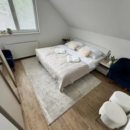 Apartment Elysian 3 - Team *