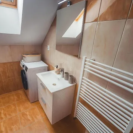 Elysian 3 - Team Апартаменты Тренчин