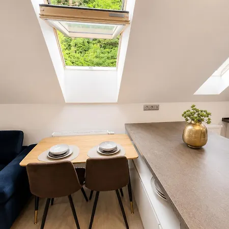 Appartement Elysian 3 - Team *